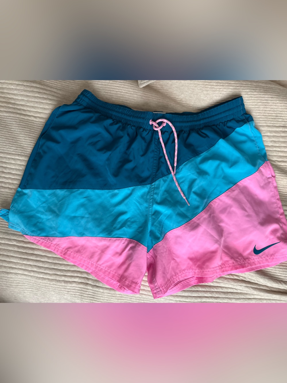 Men’s Nike Teal & Pink Colorblock Swim Trunks XXL